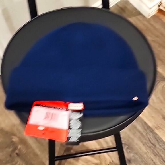 Hunter Play Essential Cuff Beanie - Picture 6 of 6